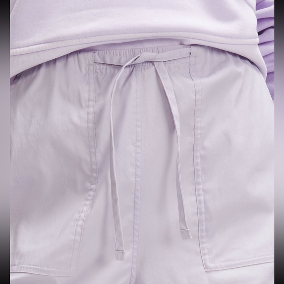 Cotton-Blend Poplin High-Rise Short 4” - Picture 4 of 10